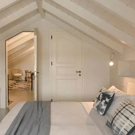 Dorian Loft Apartment *